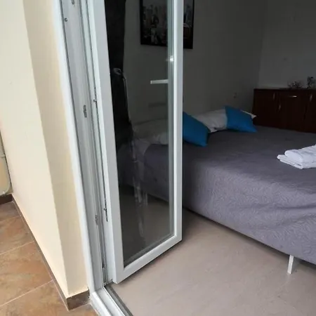 Marin - Four Bedroom With Balcony And Garden View Buici (Dalmatia)